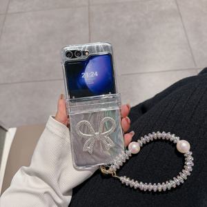 TEMU 삼성 폴더블 스크린 Z Flip3 Z Flip4 Z Flip5에 적합한 깃털 메쉬 삼차원 플래시 보우 카멜리아 모바일 폰 케이스