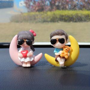 TEMU 커플 장식 장식품, 만화 스타일 데스크탑 공예품, 침실 및 거실용 창의적인 소형 아이템, 발렌타인데이 기념 선물, 홈 데코, 커플 및 이미지 공예품 한 쌍 (레진 재질).