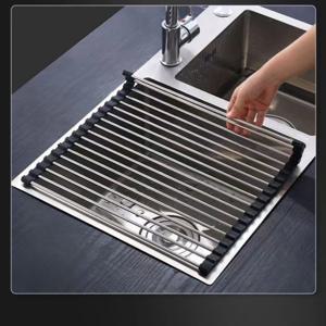 TEMU 스테인리스 스틸 싱크 위 접시 건조대 – 1개 다용도 롤업 싱크대 랙, 미끄럼 방지 실리콘 가장자리 및 분리 가능한 식기 홀더 포함 – 내열성, 공간 효율적인 주방 정리대