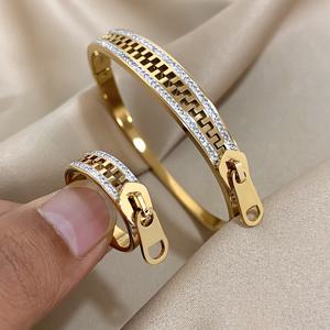 TEMU 2pcs CHUAVOU 글램 스타일 스테인레스 스틸 팔찌 및 반지 세트, 합성 라인스톤 인레이, 방수 방습, 지퍼 디자인, 추수감사절, 크리스마스, 봄 축제 선물에 완벽