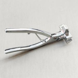 TEMU 1개 튼튼한 아연 합금 페인팅 스트레처 - 현대 스타일 메탈 캔버스 클램프, 유화 및 십자수에 적합, 아트 프레임 및 패브릭 장력에 이상적