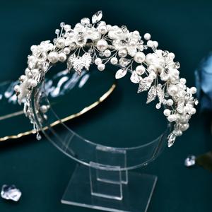 TEMU 바로크 플로럴 장식 웨딩 헤어밴드 - 반짝이는 크리스탈이 돋보이는 우아한 결혼식 머리 액세서리, 파티 및 특별한 날을 위한 내구성 있는 비즈 헤어 쥬얼리