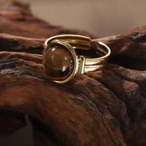 TEMU 우아한 레트로 스타일 스테인리스 스틸 링, 타원형 갈색 보석과 골든 톤 스트랩, 여성의 일상 착용 및 어머니날 선물에 완벽 | 고급스러운