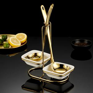 TEMU 우아한 금색 스테인레스 스틸 및 세라믹 스푼 및 젓가락 홀더 - 2개의 사각형 접시 및 톤 랙 스탠드가 있는 오픈 스토리지 디자인, 주방 조직,宴회,뷔페, 식탁 장식,뷔페 장식 | 현대 주방 용품 | 내구성 있는 구조, 스푼 홀더