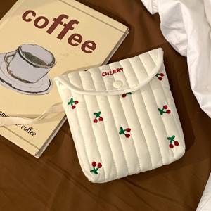 TEMU 체리 자수가 있는 귀여운 화이트 휴대용 미니 화장품 보관함 - 여성용 폴리에스터 소재, 작고 패셔너블한 생리대 수납 가방