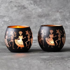 TEMU 데일리 데드 데이를 위한 두 개의 유리 할로윈 파티 장식과 꽃 디자인을 특징으로 하는 댄싱 스켈레톤 커플 캔들스틱 한 쌍, 유령의 집 테마, 사진 스튜디오, 결혼식, 크리스마스, 부활절, 추수감사절 및 새해 축하에 이상적