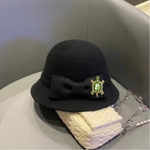 TEMU 럭셔리 거북이 브로치 - 반짝이는 그린 인조 보석 & 골드톤 액센트, 드레스·재킷·가방용 우아한 동물 핀 - 남녀 공용 파티 선물, 거북이 주얼리, 정교한 장식품