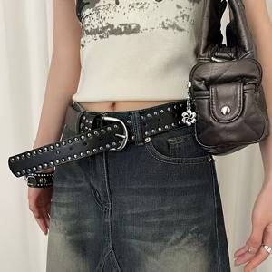 TEMU 여성용 빈티지 벨트 - 헤비듀티 메탈릭 리벳 장식, 청바지·드레스·옷에 어울리는 브라운 스트랩 - 스트리트웨어, 웨딩, 파티, 일상 벨트 - 세탁 불가 패션 액세서리, 레트로 스타일, 튼튼한 구조, 스터드 벨트, 고딕 벨트