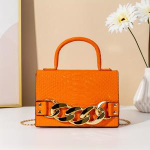 TEMU 스타일리시 시크 아크릴 체인 핸드백 - 마그네틱 클로저, 솔리드 컬러 PVC, 손목 스트랩, 데일리용, 어버이날, 여행 액세서리로 완벽