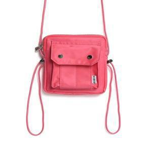 [디쏘에이치] 로고 택 백 핑크