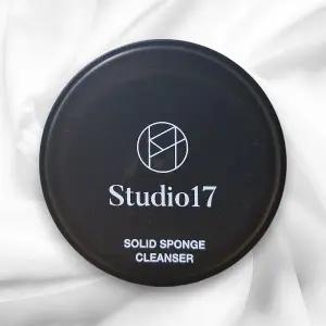 스튜디오17 브러쉬  퍼프 클렌저