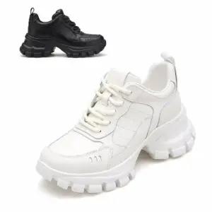 [갤러리아] 여성 스니커즈 012410701 6cm 2color