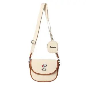 [롯데백화점]클라이드앤 유니 스누피 크로스 가방 FPBAB277U