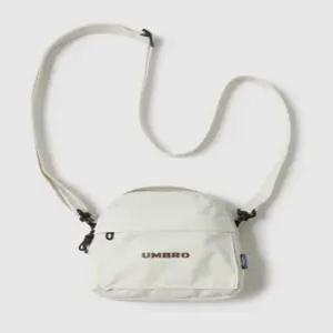 엄브로 만두 크로스백 BB UP323CBG80 SCW0 MCH0 BLK0