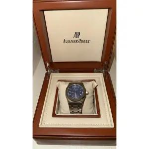 Audemars Piguet 로얄 Oak Men 블랙 시계 [세금포함] [정품] - 15400ST 손목시계 명품시계 패션시계 307774