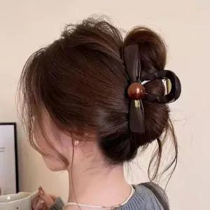[콩심팥심]여성 데일리 진주리본 아크릴 집게핀 올림머리 헤어핀