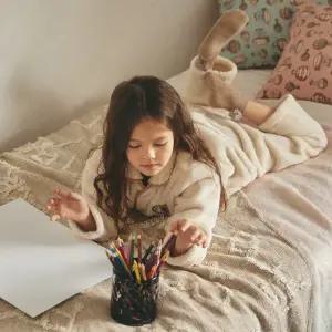 [롯데백화점]오르시떼 아동 C811 윈터띠아모IV 긴소매 파자마 세트 OR25WKGEC811