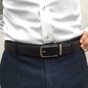 페이크 핀버클 가죽 자동 벨트 브라운 요술 혁띠