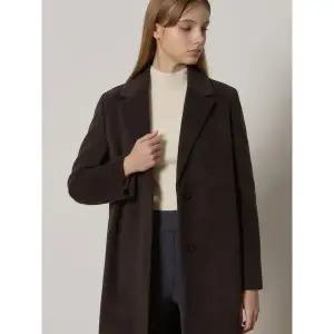 [하프클럽/]롱 쉐브론 패턴 소프트 코트 (택가격368000원)