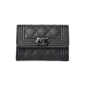 보이 은장 플랩 캐비어 A80603 B01489 94305 블랙 똑딱이 지갑