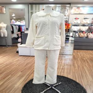 [에블린] 에블린 꽈배기카라탈착셋업 2colors  EBPPF1V21C