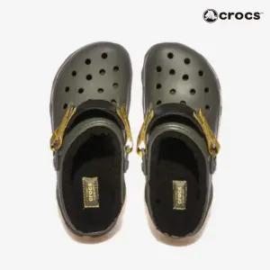 크록스정품 남여공용 겨울 털크록스 털슬리퍼 털슬라이드 사무실 학교 털실내화 방한화