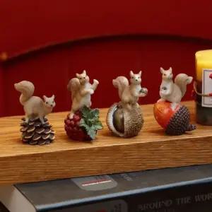 다람쥐 오너먼트 4개 세트 도토리 소품 크리스마스 트리 인테리어 장식
