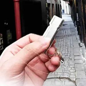 고품질 골드 가벼운 사각 호루라기 키링 호신경보기 누나선물 (WFFV60I)