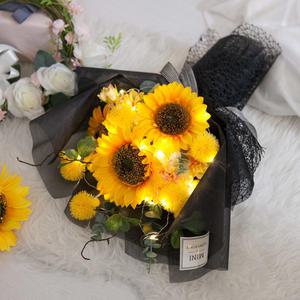 해바라기 조화 꽃다발 LED 럭셔리블랙 65cm 인테리어 꽃 선물 기념일 금전화 풍수 집들이 개업