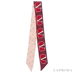 [롯데백화점]발렌티노 라프리마 [VALENTINO] 발렌티노 VLOGO SIGNATURE 실크 방도 스카프 1W2E6017-VKT-R13