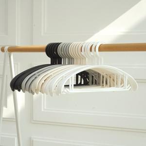 [보노하우스] 프리미엄 와이드 어깨뿔방지 옷걸이 30P