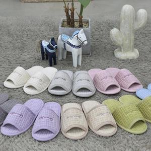 거실용 실내화 쿠션 슬리퍼 국산 빨아쓰는 미끄럼방지 층간소음