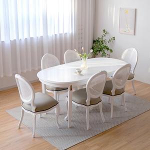 [피어젠]크램드 프렌치 엔틱 6인용 원목 식탁세트 아이린의자