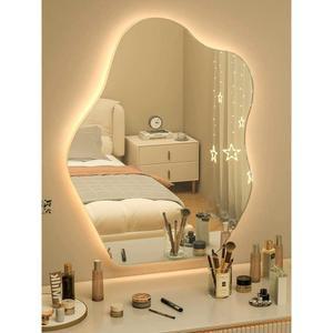 도자기 거울 벽걸이 탁상형 화장대 비정형 LED 물결 인테리어