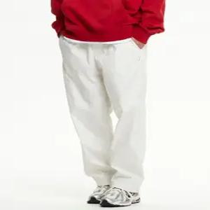 뉴발란스 UNI ESS 우븐 스트레이트 팬츠 AA NBNTF21033 16 19 60