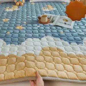 두꺼운 침대 매트 커버 싱글 침대패드 매트리스 극세사 겨울 보온 침구 더블 퀸 킹 라지
