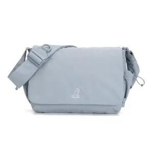 [롯데백화점]캉골 에센셜 플러스 플랩 메신저 2099 라이트블루 (KRFBMB20990)