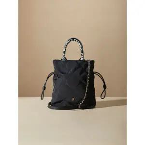 [하프클럽/]여성 퀼팅자수 체인 복조리백 LAABNA07_BK