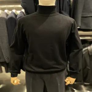 [지오지아] 25 F/W  워셔블 모달 목폴라 터틀넥 니트 3종택1 ADG1EU1901