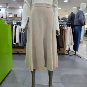 시슬리/애플아울렛/페어 절개 플레어 스커트 SASK37461