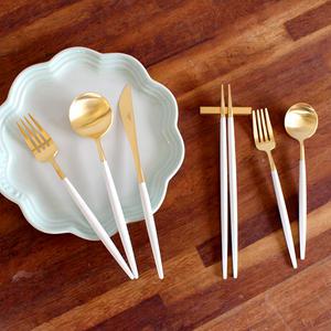 큐티폴고아 화이트골드 - 디너스푼, 포크, 나이프, 젓가락, 디저트스푼, 디저트포크