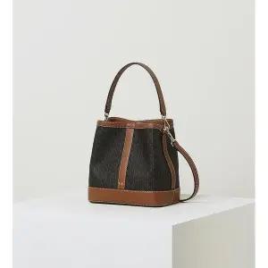 갤러리아 DCBA3E868 닥스 브라운 바넷 DD패턴 가죽배색 스몰 버킷백