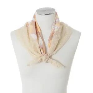 [롯데백화점]레노마 사면레이스 손수건 MPN2404