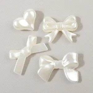 비즈아이 [6787-13]아크릴통과형 진주리본 진주하트 4종 ,1개