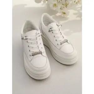 [갤러리아] [센터시티] 고세 여성 키높이 데일리 스니커즈 OZP2F003 화이트