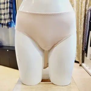 [대구백화점] [비너스]깔끔한 모달 스판 여자 삼각팬티(VPT6930)