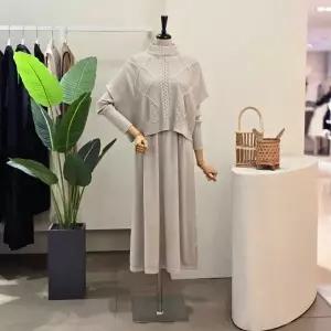 [대구백화점] [4CUS]멀티 패턴 니트 베스트 원피스 셋업(FW4K3ST32199)