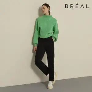 브리엘 테이퍼드 코듀팬츠 1종 [런칭 가격 59,900원]