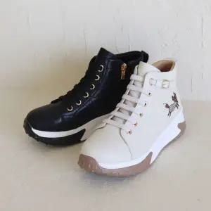 [롯데백화점]원더슈즈 천연소가죽 폭스디 컴포트 쿠션 미끄럼방지 하이탑 스니커즈 3.5CM BD-SZ5106