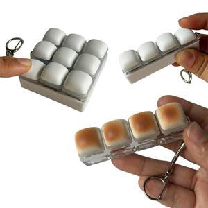 [사찌몰]재미있는 피젯 키보드 캐러멜빵 찐빵 버튼 블럭 딸깍이 키캡 토이 키링 키홀더 커플 열쇠고리